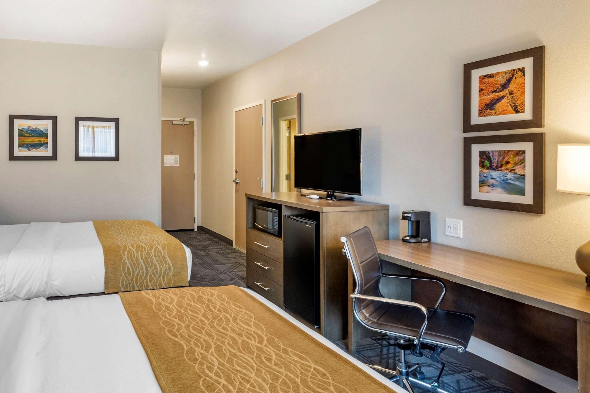 Comfort Inn & Suites Salt Lake City Airport Екстериор снимка