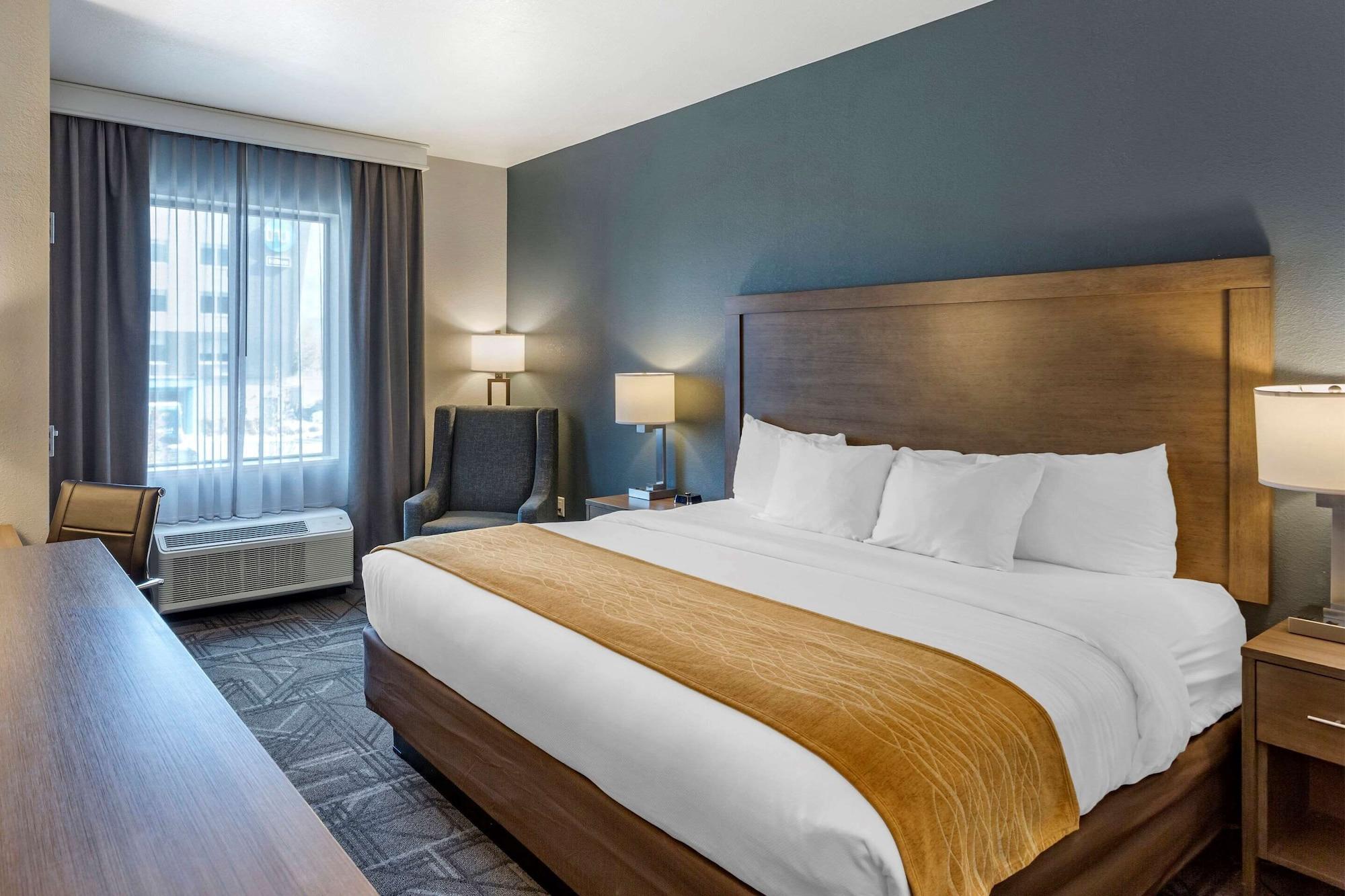 Comfort Inn & Suites Salt Lake City Airport Екстериор снимка