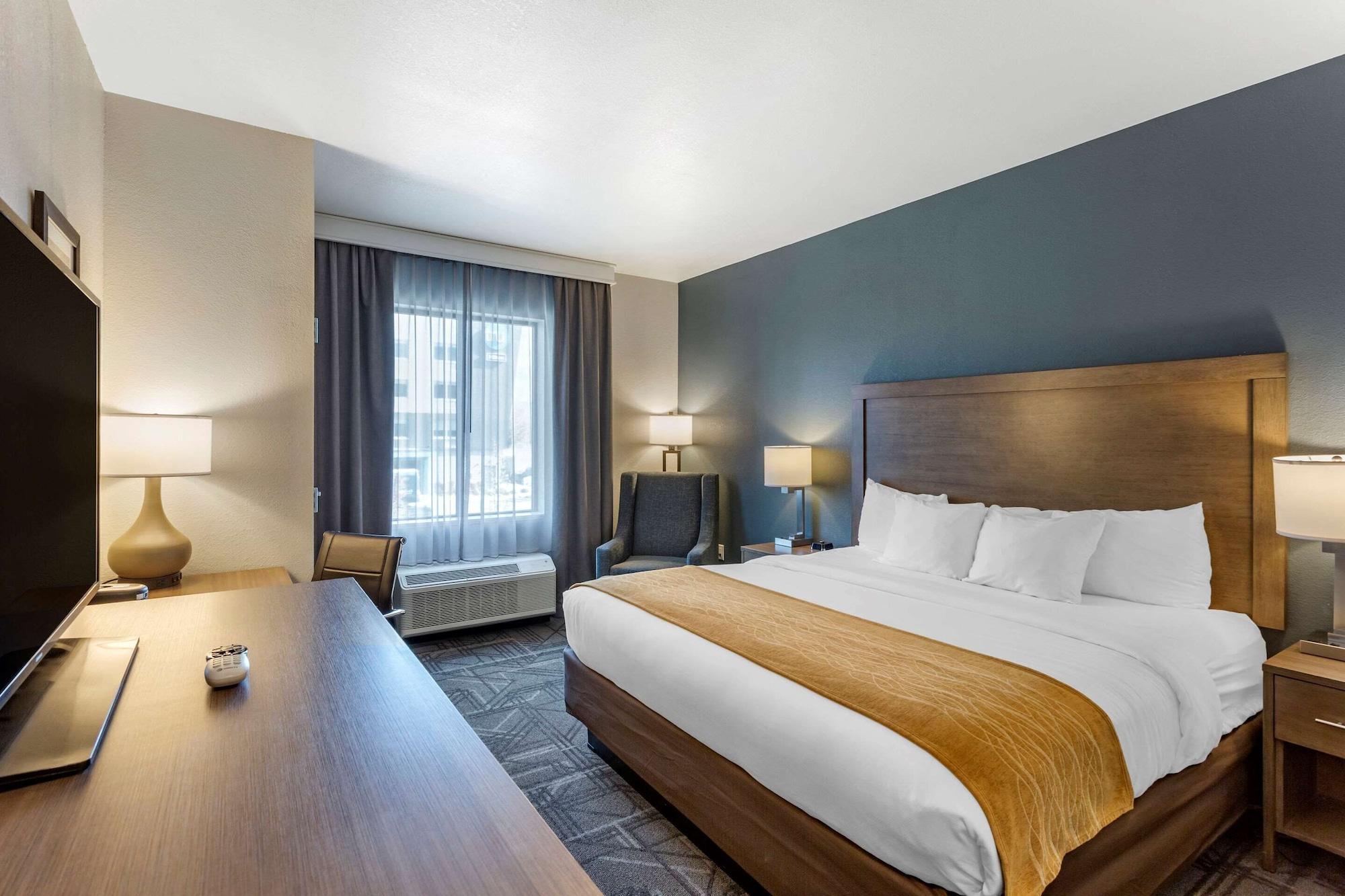 Comfort Inn & Suites Salt Lake City Airport Екстериор снимка