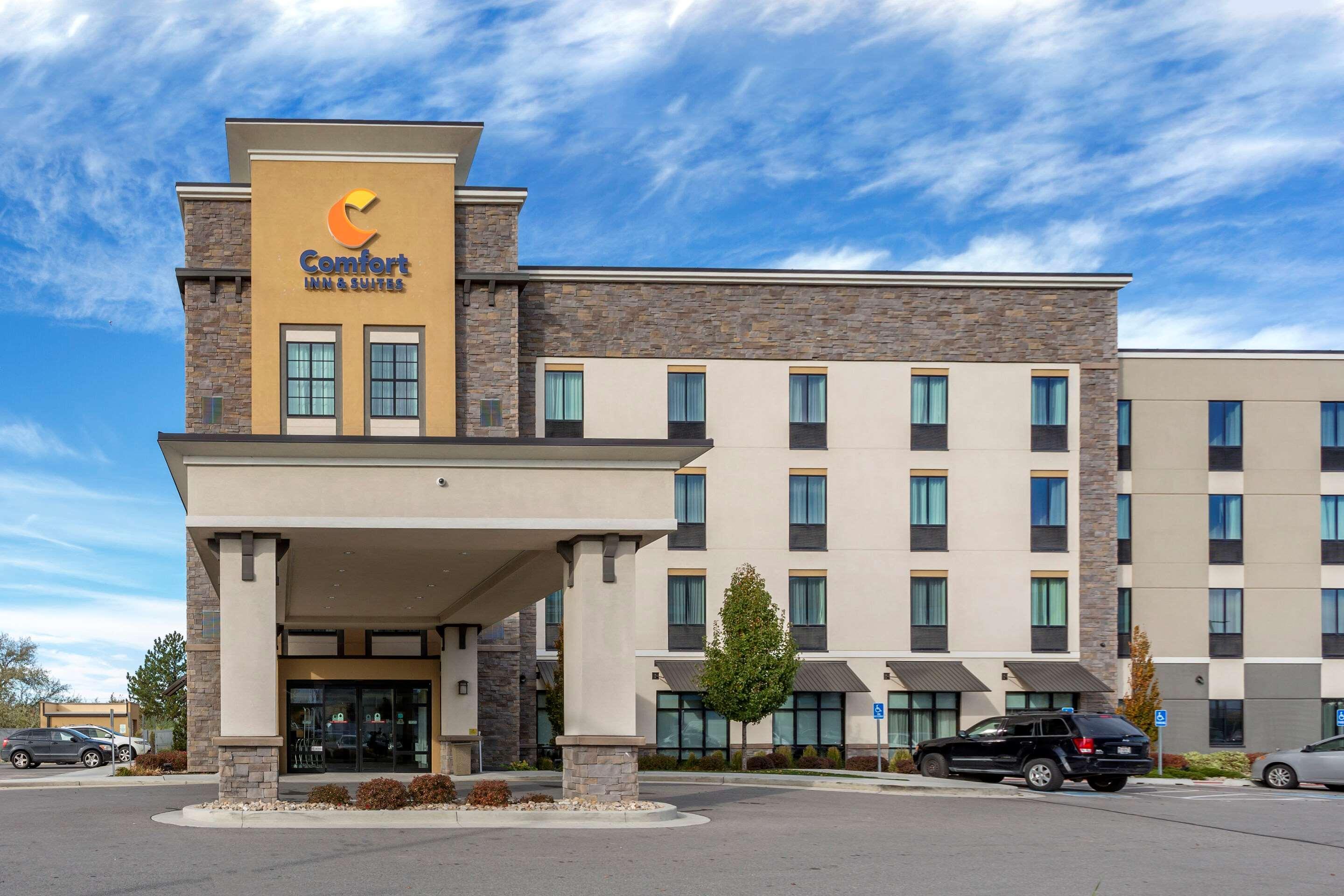 Comfort Inn & Suites Salt Lake City Airport Екстериор снимка