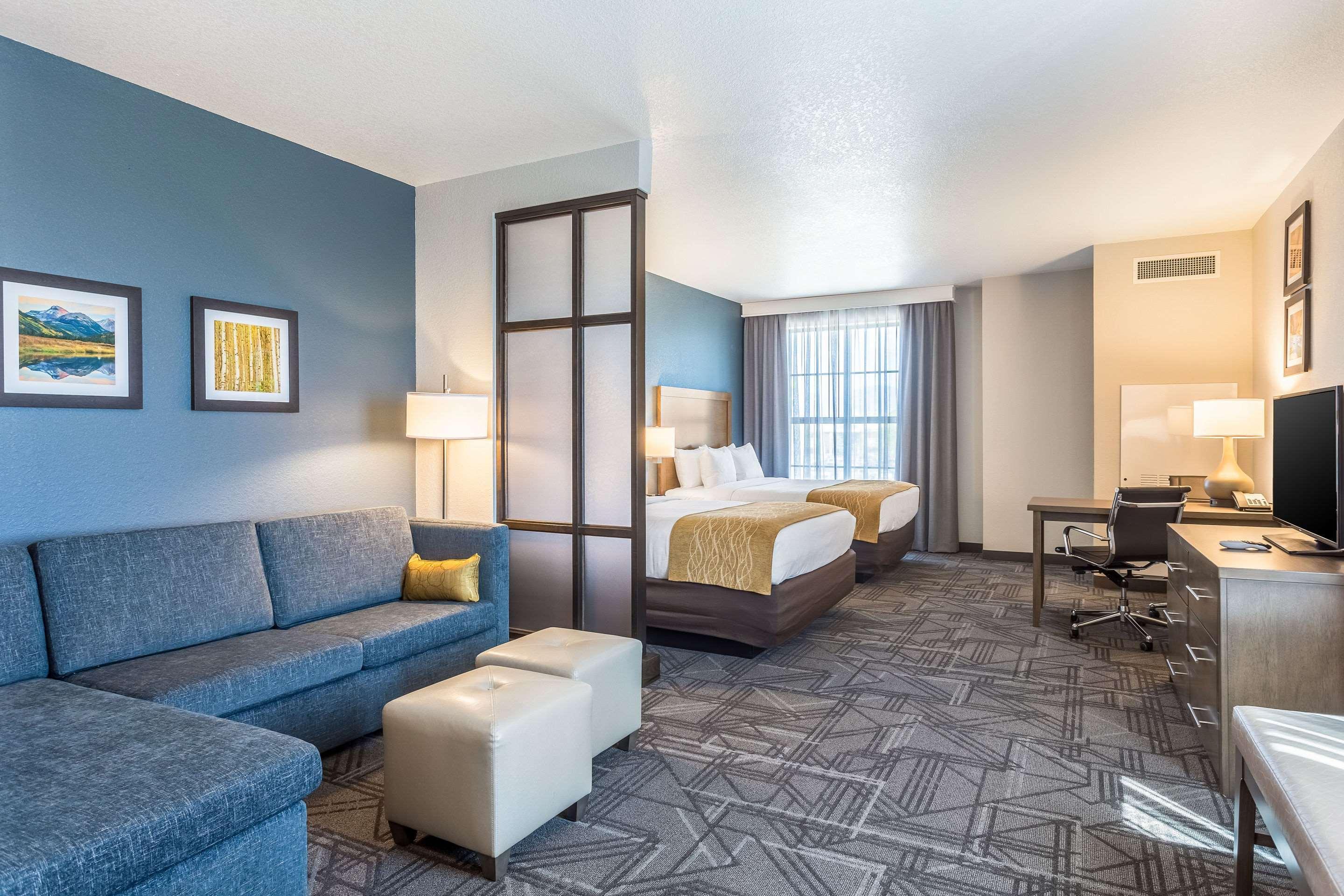 Comfort Inn & Suites Salt Lake City Airport Екстериор снимка